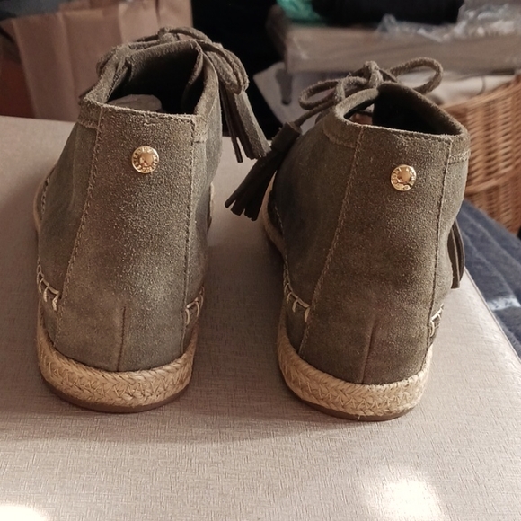 MICHAEL KORS Suede Moccasins type booties - Picture 2 of 14
